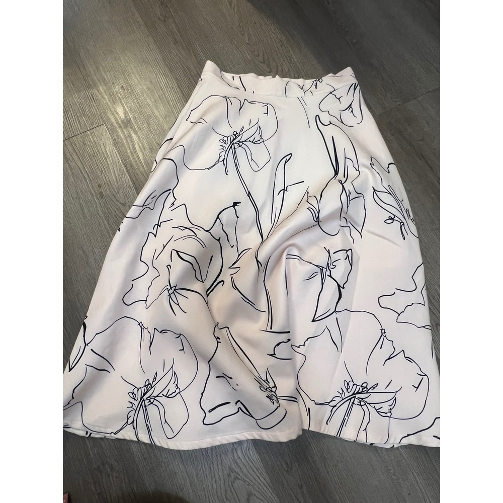 Chicwish Women Cream Black Floral Line Art A-Line Midi Skirt Size S